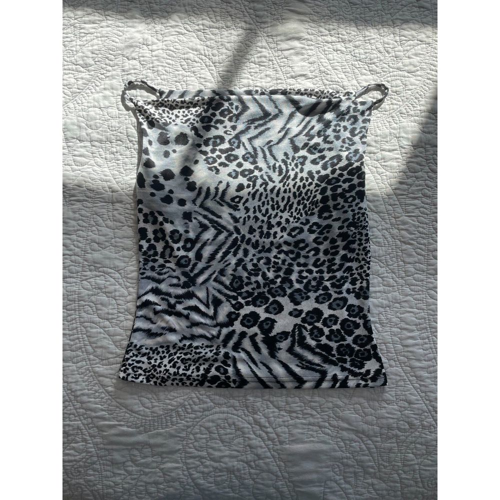 Women's Black Giraffe/Cheetah Print Tank Top